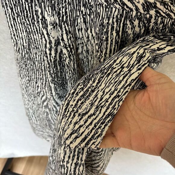 Nanette Lepore Silk Blend Black and White V-Neck Mini Length Dress Size 0 - Picture 6 of 7